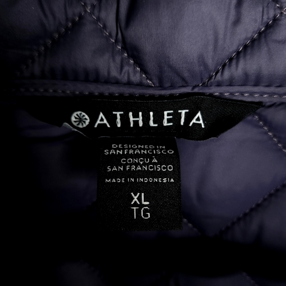Athleta Wisper Featherless Jacket size XL color Dark Sky Violet - Picture 10 of 14